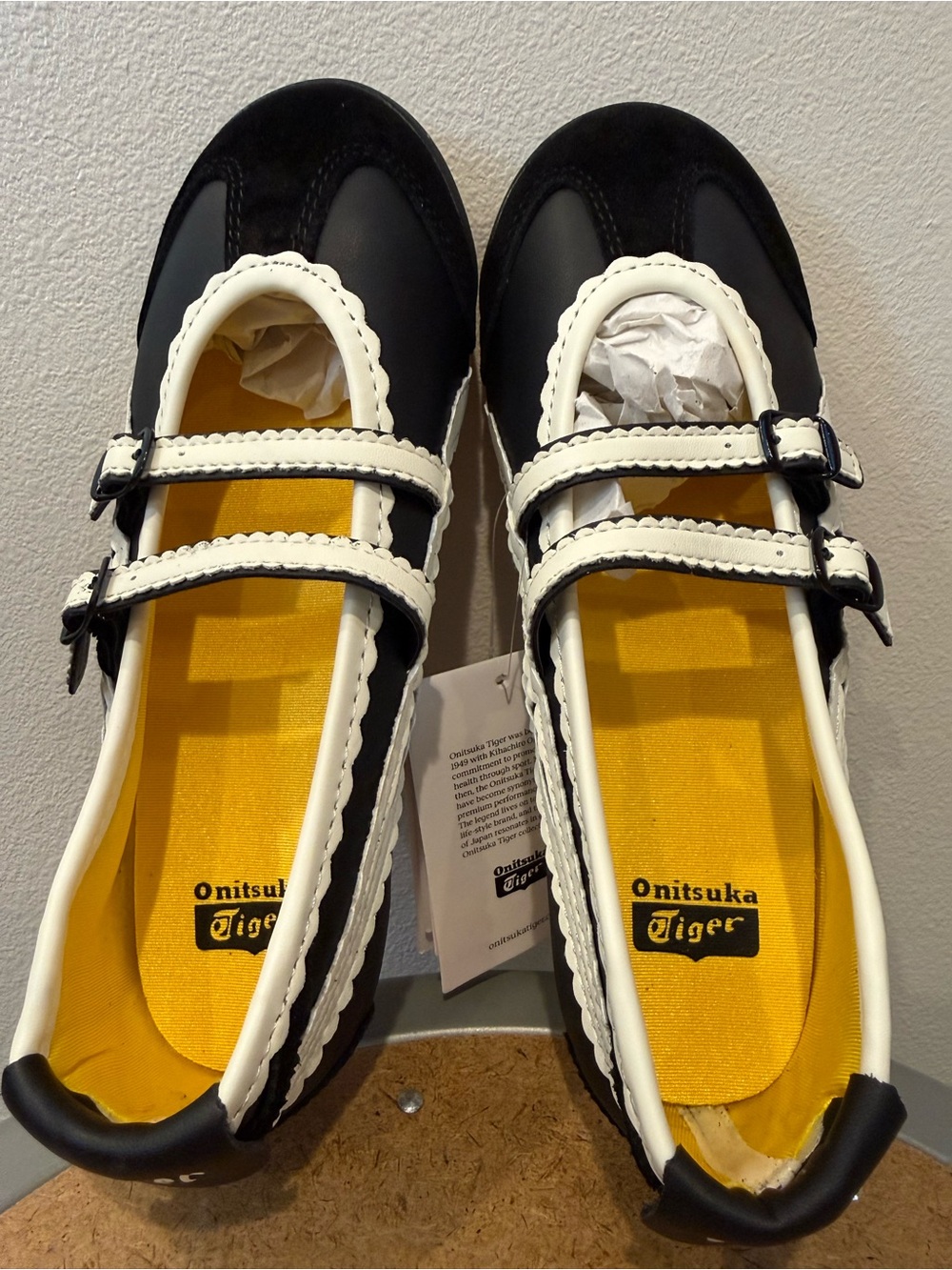 Onitsuka Tiger Mexico 66 TGRD by Asics Black and White Mary Jane Sneakers - Picture 6 of 7